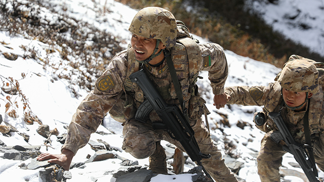 西藏軍區某團一級上士次羅布戍邊強能紀實